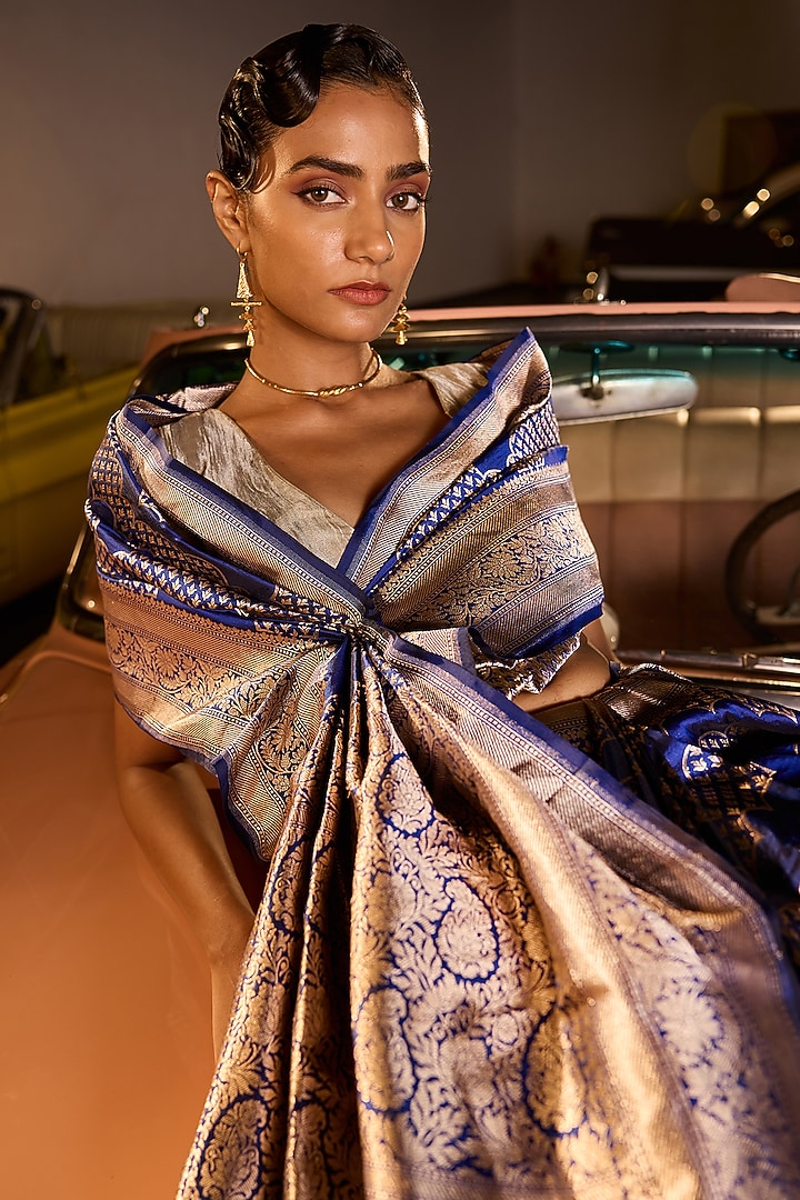 Blue Pure Handwoven Silk Banarasi Wedding Saree Set by Resa by Ushnakmals at Pernia's Pop Up Shop