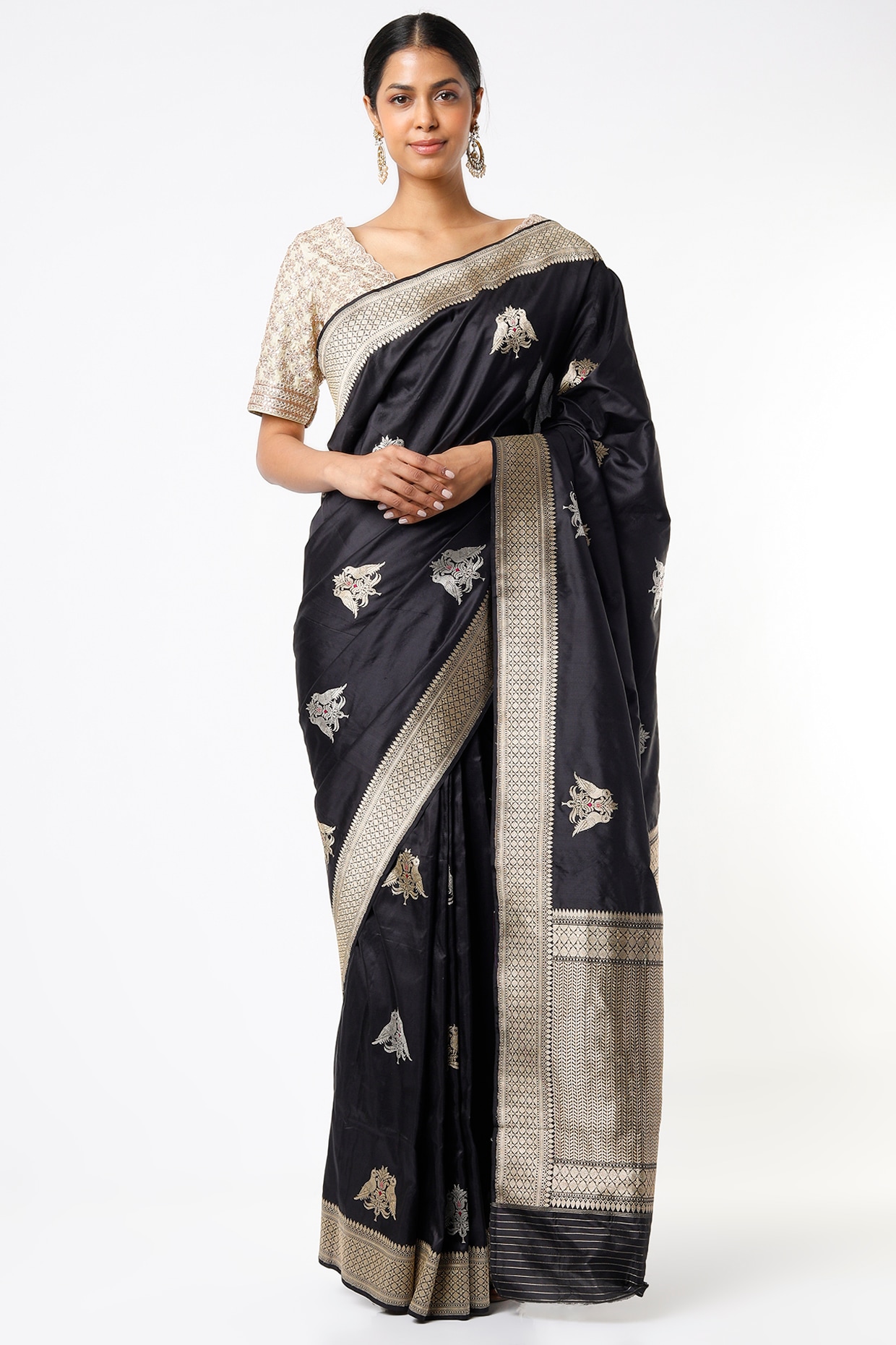 Gratifying Black Soft Banarasi Silk Saree With Felicitous Bl