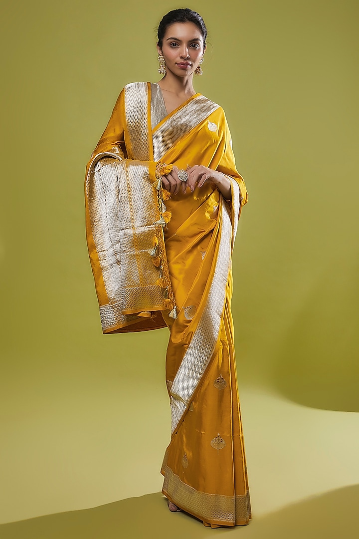 Mustard Pure Handwoven Katan Silk Banarasi Saree Set by Resa by Ushnakmals