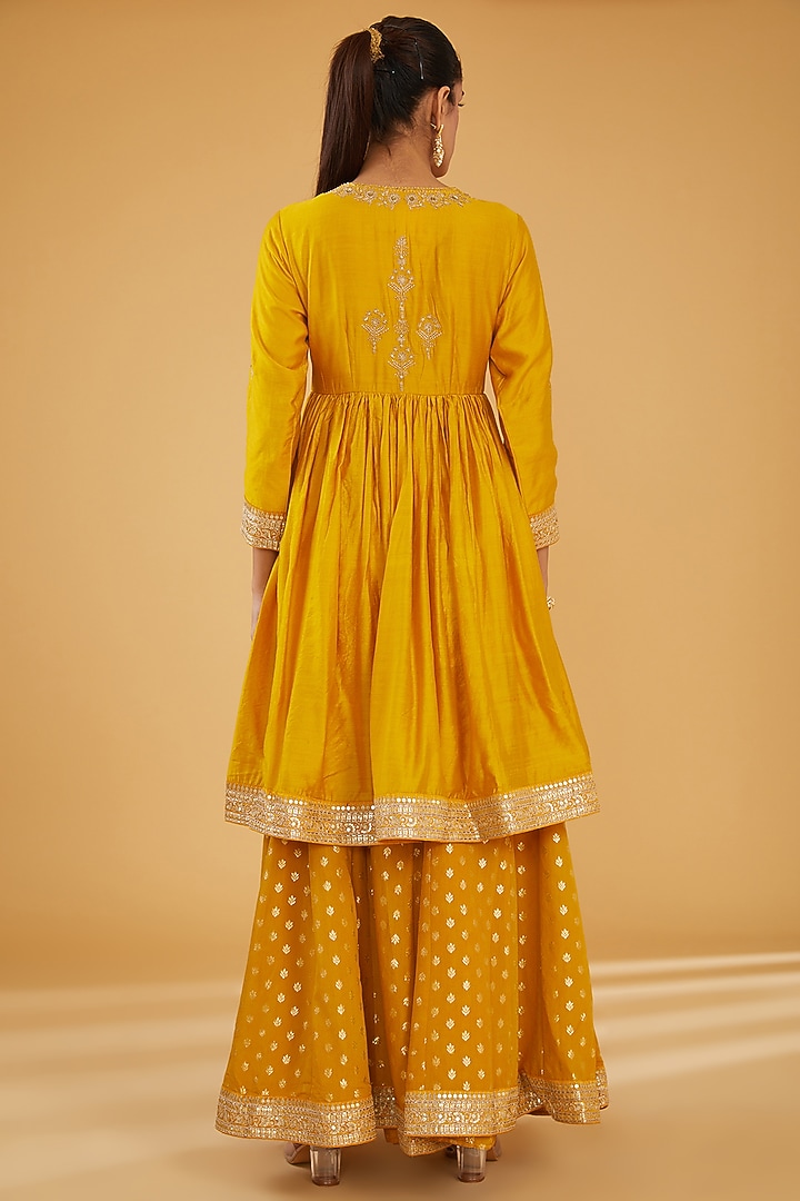 Yellow Silk Blend Zari Embroidered Wedding Anarkali Set by Aharin India at Pernia's Pop Up Shop