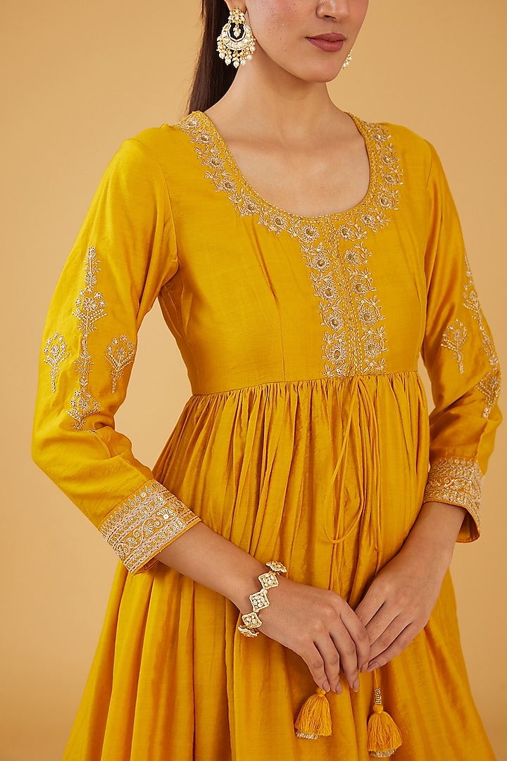 Yellow Silk Blend Zari Embroidered Wedding Anarkali Set by Aharin India at Pernia's Pop Up Shop