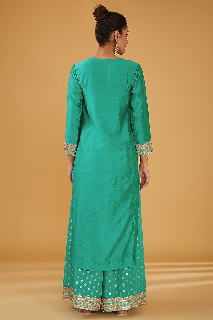 Sea Green Silk Blend Zari Embroidered Kurta Set by Aharin India at Pernia's Pop Up Shop