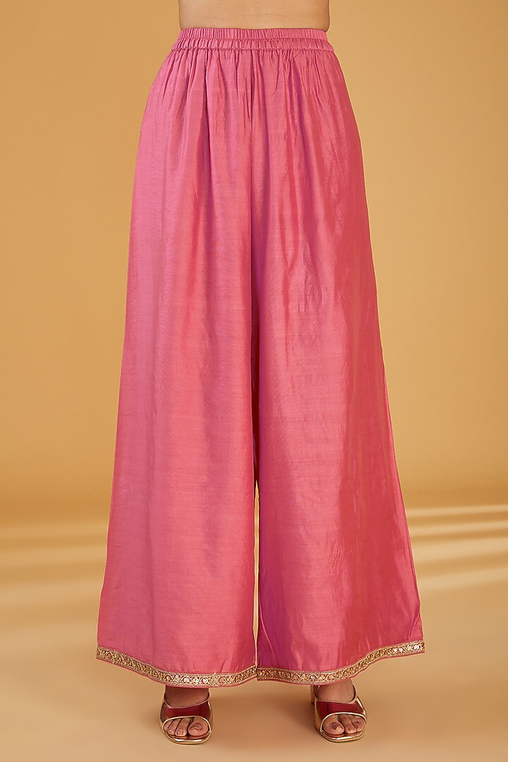 Onion Pink Brocade Floral Printed & Zari Embroidered Kurta Set by Aharin India at Pernia's Pop Up Shop