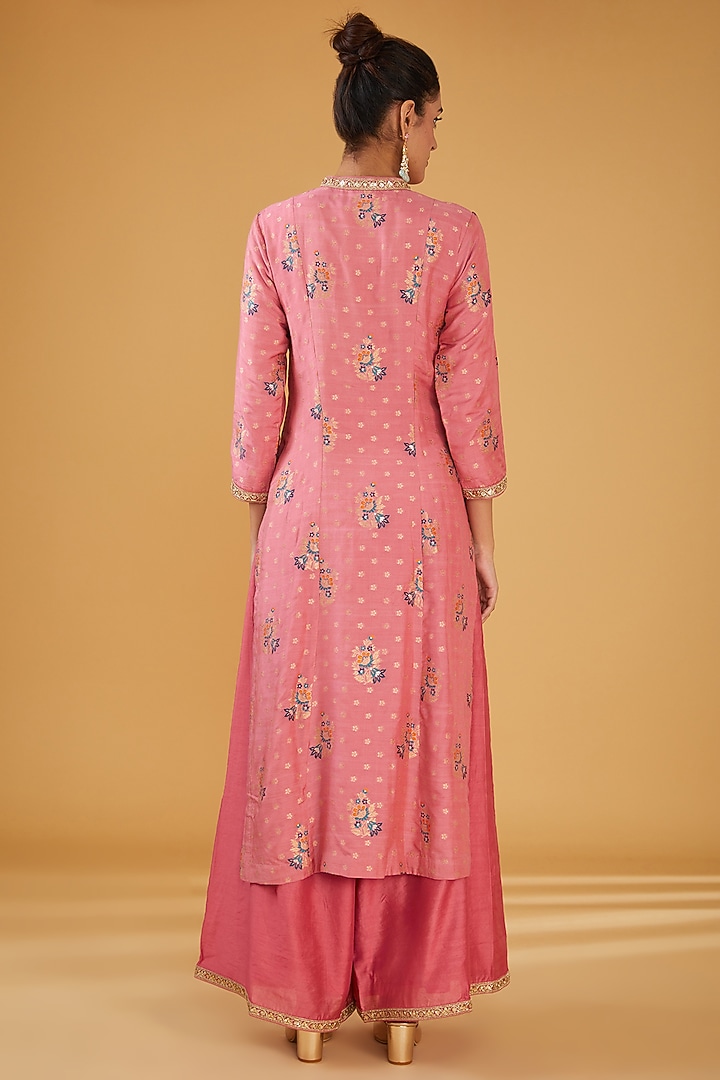 Onion Pink Brocade Floral Printed & Zari Embroidered Kurta Set by Aharin India at Pernia's Pop Up Shop
