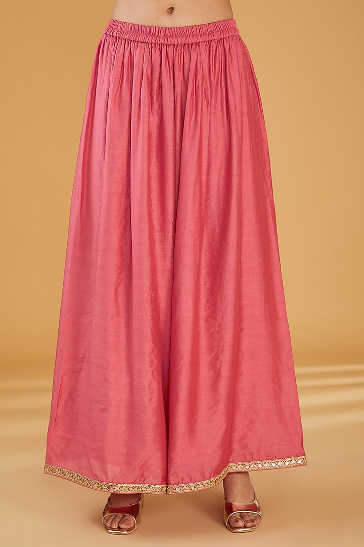 Onion Pink Brocade Floral Printed & Zari Embroidered Kurta Set by Aharin India at Pernia's Pop Up Shop