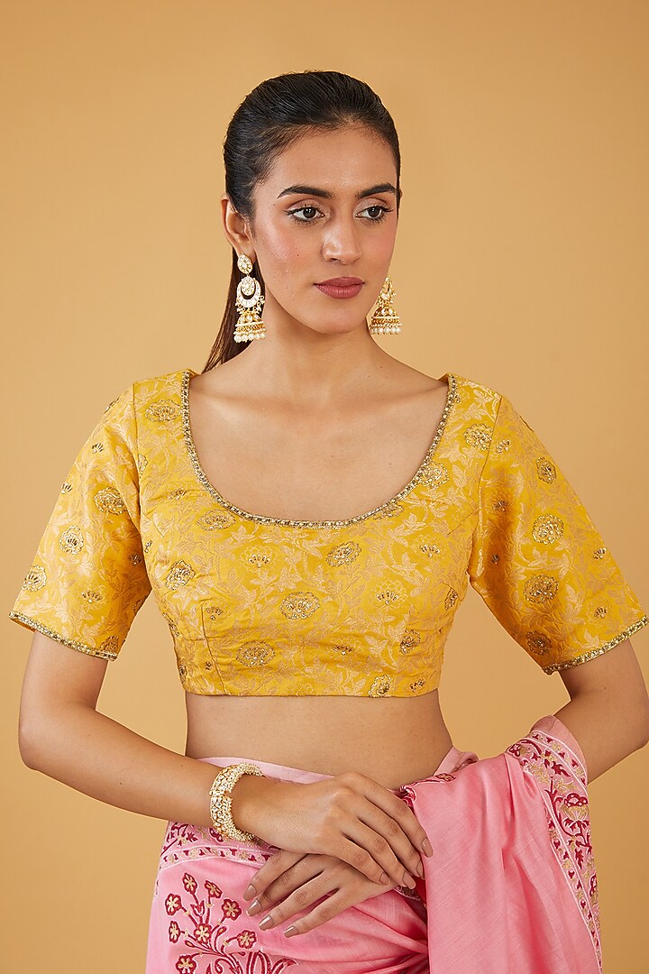Pink Silk Blend & Viscose Floral Embroidered Party Wear Saree Set by Aharin India at Pernia's Pop Up Shop