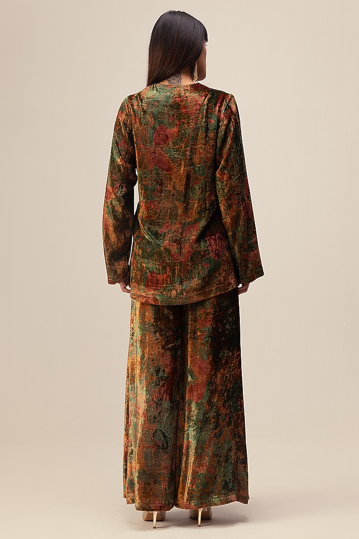 Green Soft Velvet Abstract Floral Printed Co-Ord Set by Reena Sharma at Pernia's Pop Up Shop