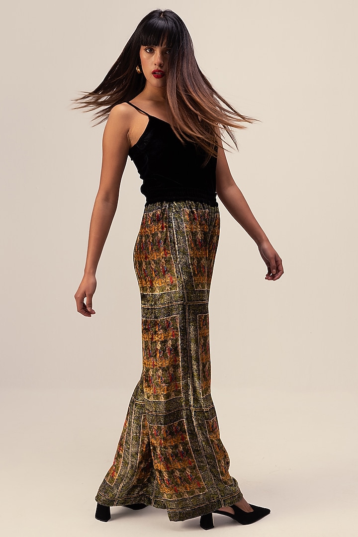 Dark Green Soft Velvet Floral Printed Co-Ord Set by Reena Sharma at Pernia's Pop Up Shop