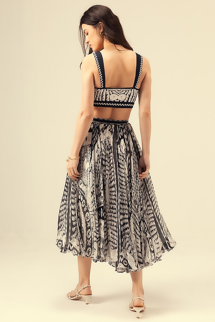 Black & White Viscose Chiffon Monochromatic Printed Skirt Set by Reena Sharma at Pernia's Pop Up Shop