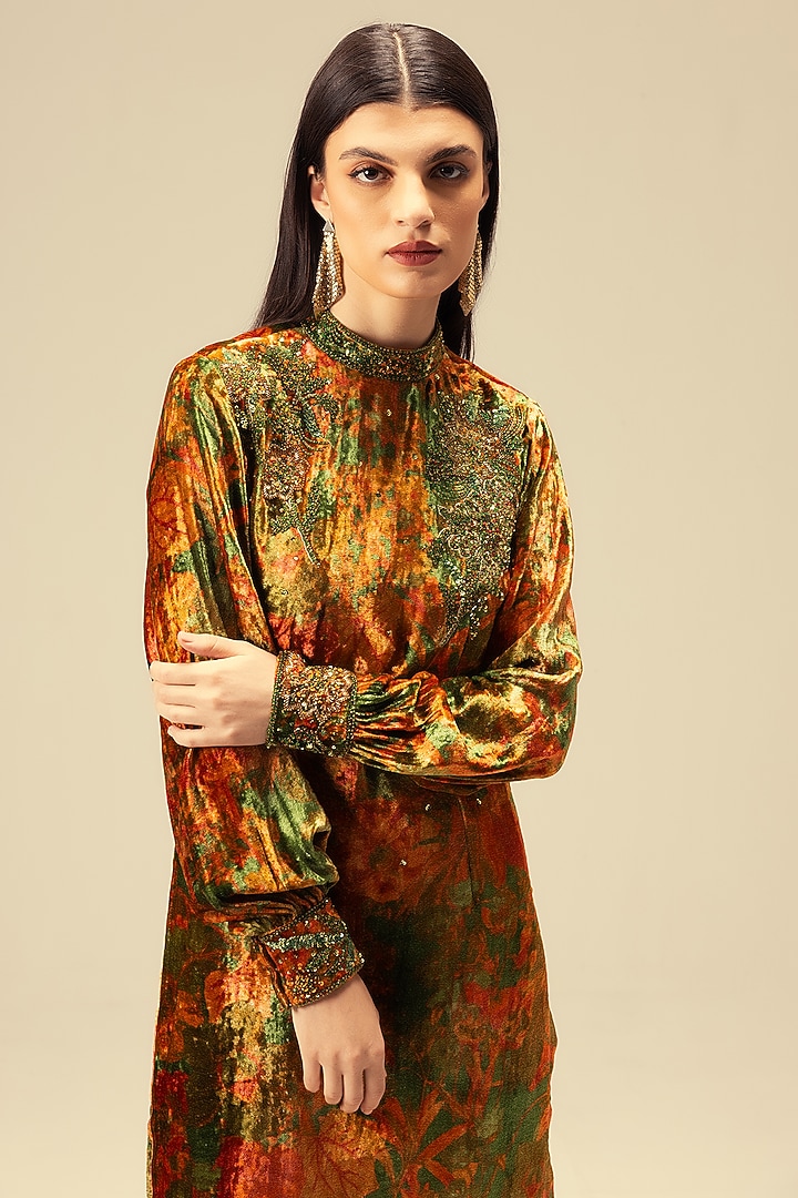Green Viscose Velvet Abstract Printed Tunic Set by Reena Sharma at Pernia's Pop Up Shop