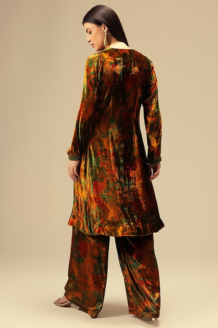 Green Viscose Velvet Abstract Printed Tunic Set by Reena Sharma at Pernia's Pop Up Shop