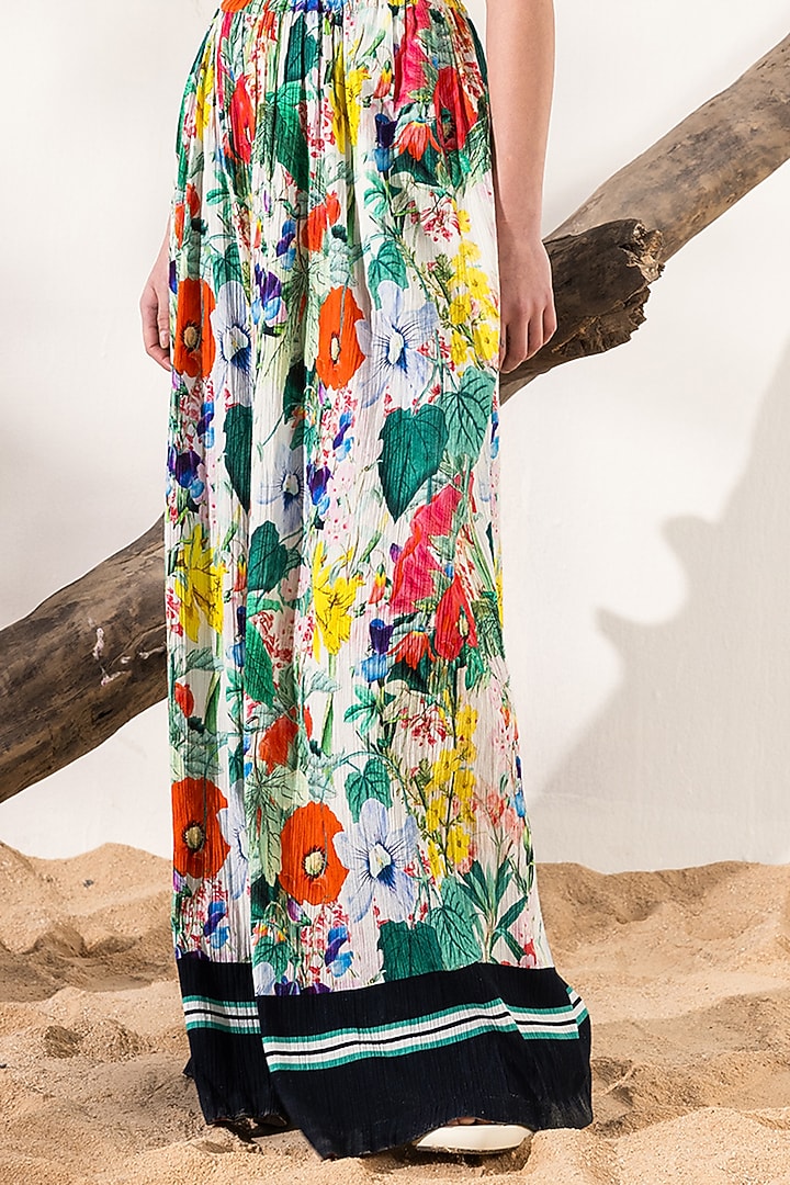 Multi-Colored Cotton Crepe Botanical Printed Co-Ord Set by Reena Sharma at Pernia's Pop Up Shop