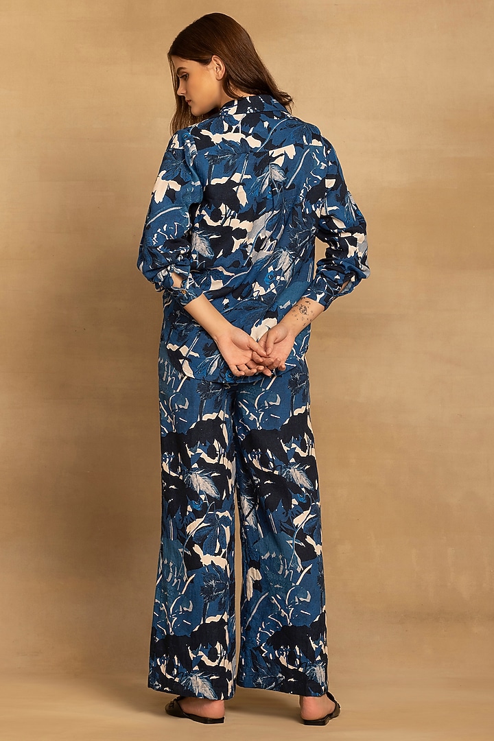 Blue Cotton Twill Abstract Floral Printed Co-Ord Set by Reena Sharma at Pernia's Pop Up Shop
