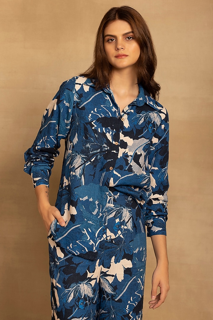Blue Cotton Twill Abstract Floral Printed Co-Ord Set by Reena Sharma at Pernia's Pop Up Shop