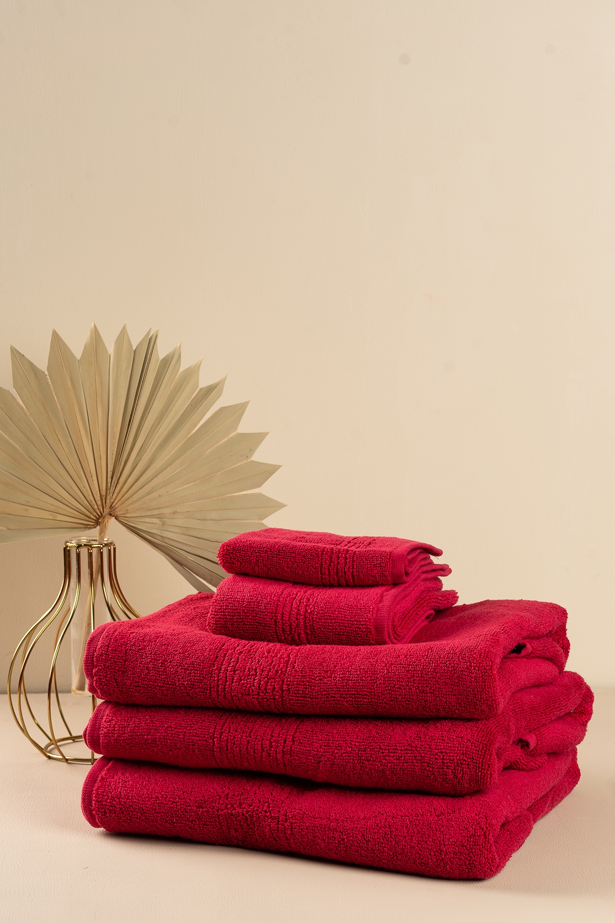 Red discount face towels