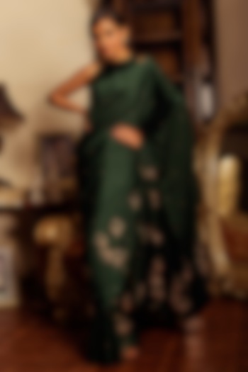 Dark Green Hand Embroidered Saree Set by Reda by Mansha