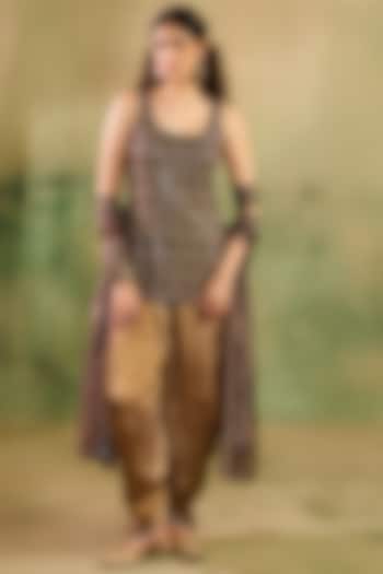 Gold Tissue Dhoti Set by Reeti Arneja at Pernia's Pop Up Shop