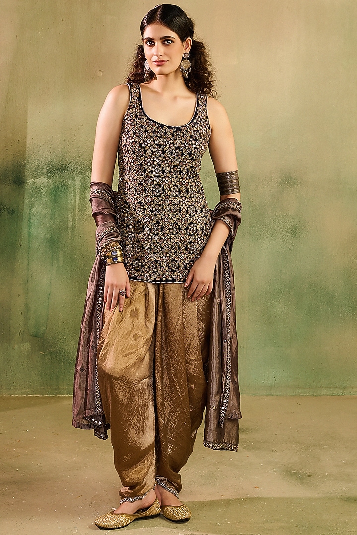 Gold Tissue Dhoti Set by Reeti Arneja at Pernia's Pop Up Shop