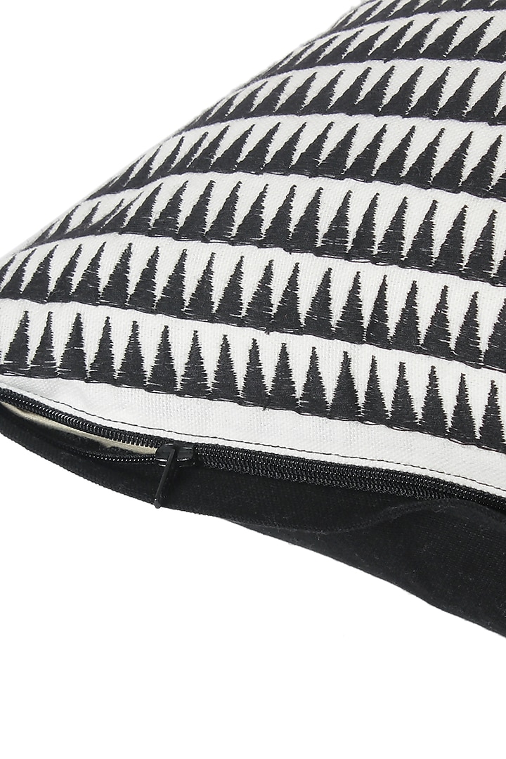 White & Black Embroidered Cushion Cover by Reme lifestyle at Pernia's Pop Up Shop