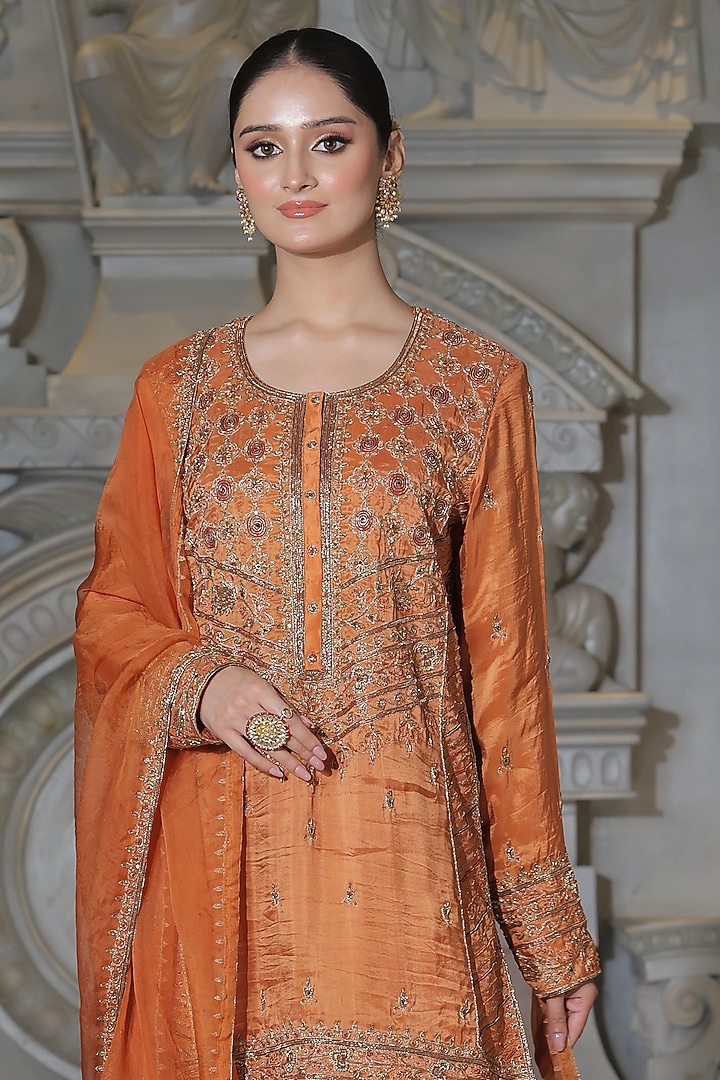 Rust Organza & Tissue Pakistani Kurta Set by Rajani Gupta at Pernia's Pop Up Shop