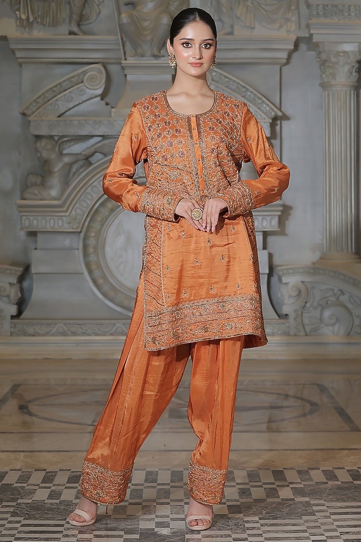 Rust Organza & Tissue Pakistani Kurta Set by Rajani Gupta at Pernia's Pop Up Shop