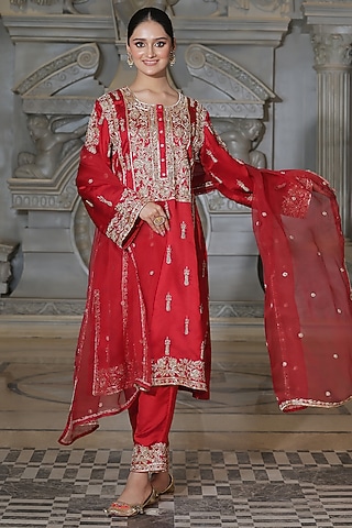 Red Organza & Tissue Pakistani Kurta Set by Rajani Gupta