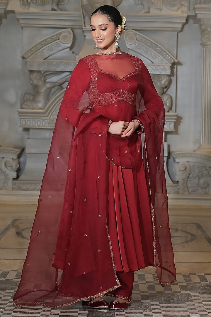 Maroon Organza & Tissue Pakistani Bridal Anarkali Set by Rajani Gupta at Pernia's Pop Up Shop