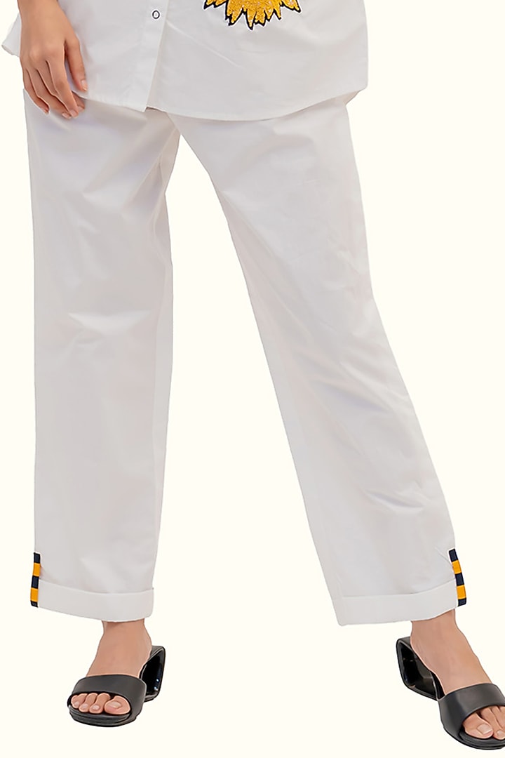 White Cotton Embroidered Co-Ord Set by Richaa Goenka at Pernia's Pop Up Shop