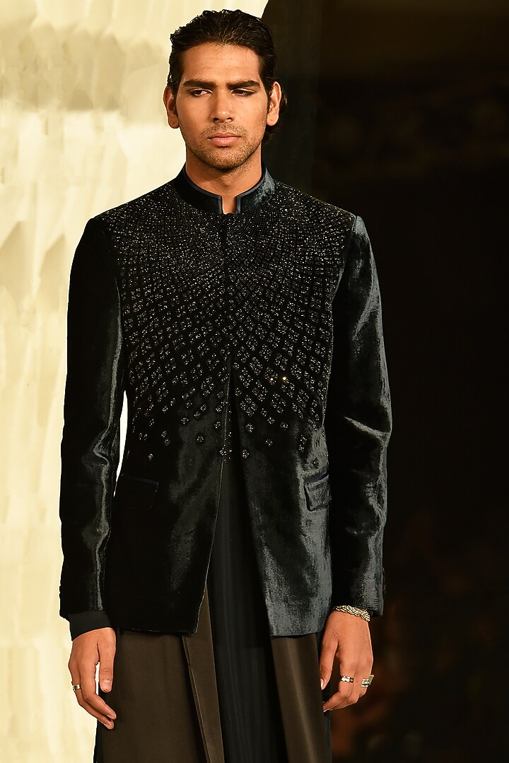 Bottle Green Silk Velvet Embroidered Groom Bandhgala Jacket by Rohit Gandhi & Rahul Khanna Men at Pernia's Pop Up Shop