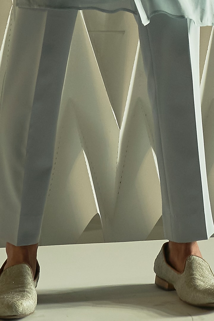 Ice Blue Georgette Kurta Set by Rohit Gandhi & Rahul Khanna Men at Pernia's Pop Up Shop