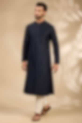 Navy Blue Cotton Silk Kurta by Rohit Gandhi & Rahul Khanna Men at Pernia's Pop Up Shop