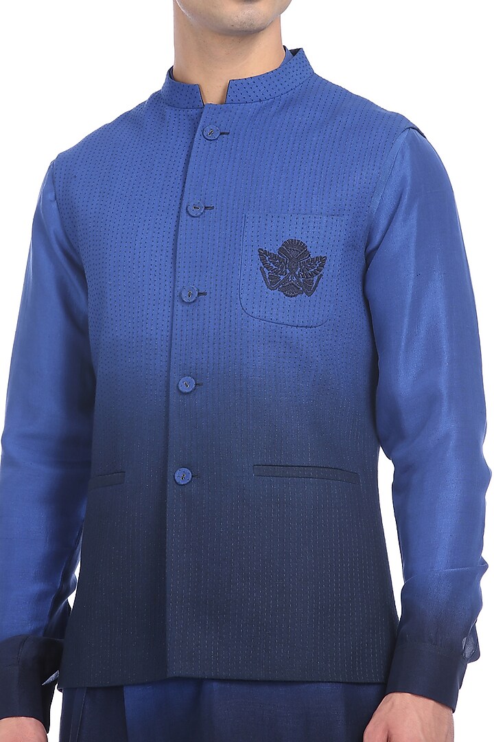 Navy Blue Ombre Kurta Set With Waist Jacket by Rohit Gandhi & Rahul Khanna Men at Pernia's Pop Up Shop