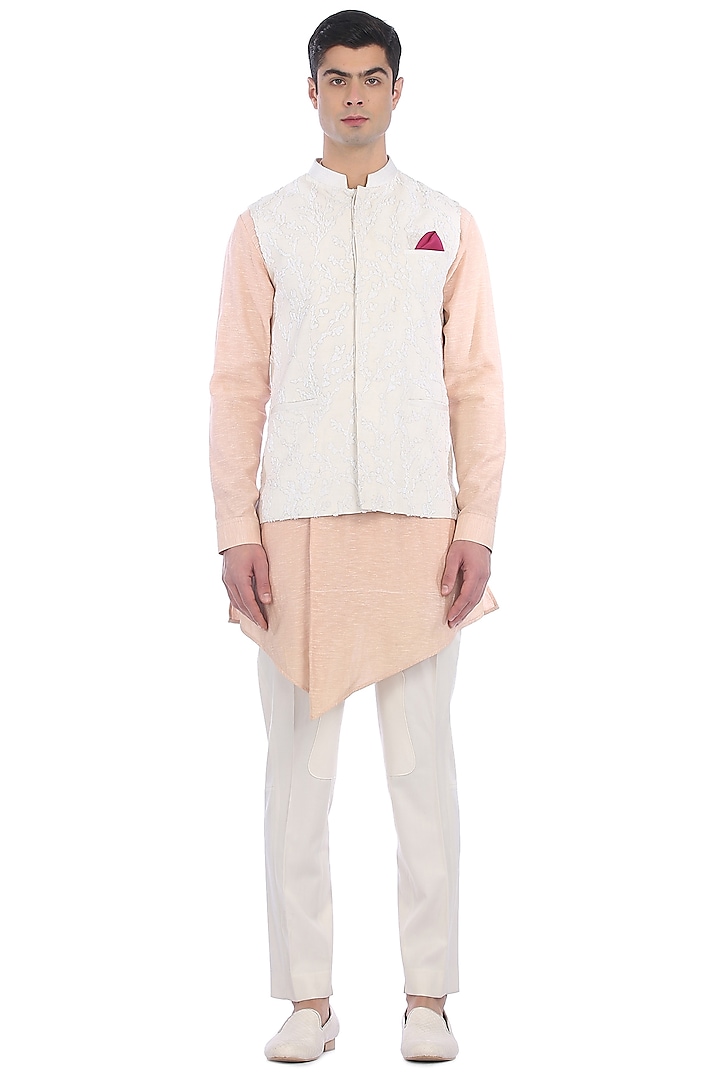 Peach Kurta Set With White Waist Jacket by Rohit Gandhi & Rahul Khanna Men