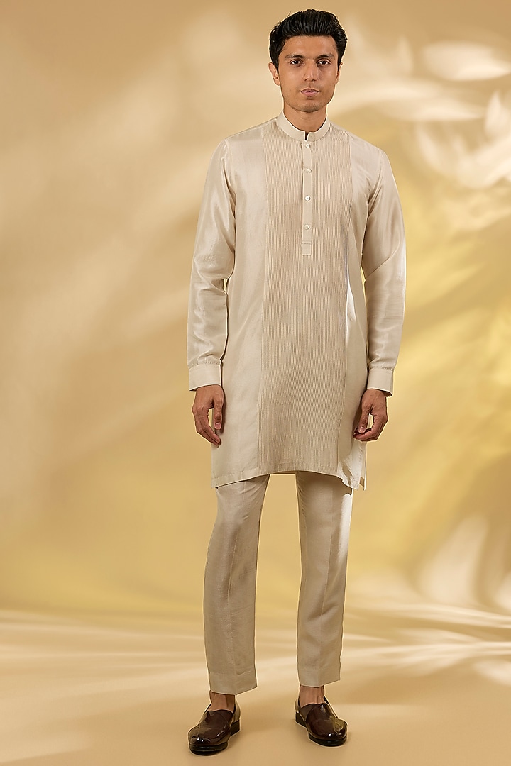 Leaf Green Raw Silk Embroidered Structured Groom Bandhgala Set by Rohit Gandhi & Rahul Khanna Men at Pernia's Pop Up Shop