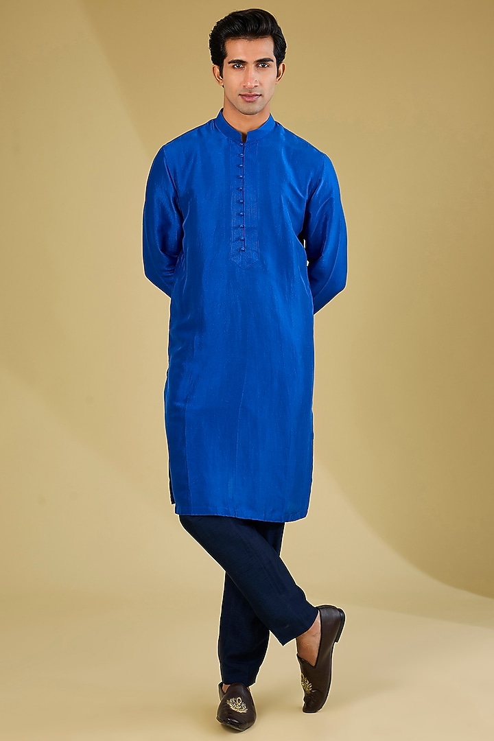 Breezy Black & Blue Dupion Silk Embroidered Ombre-Dyed Nehru Jacket Set by Rohit Gandhi & Rahul Khanna Men at Pernia's Pop Up Shop