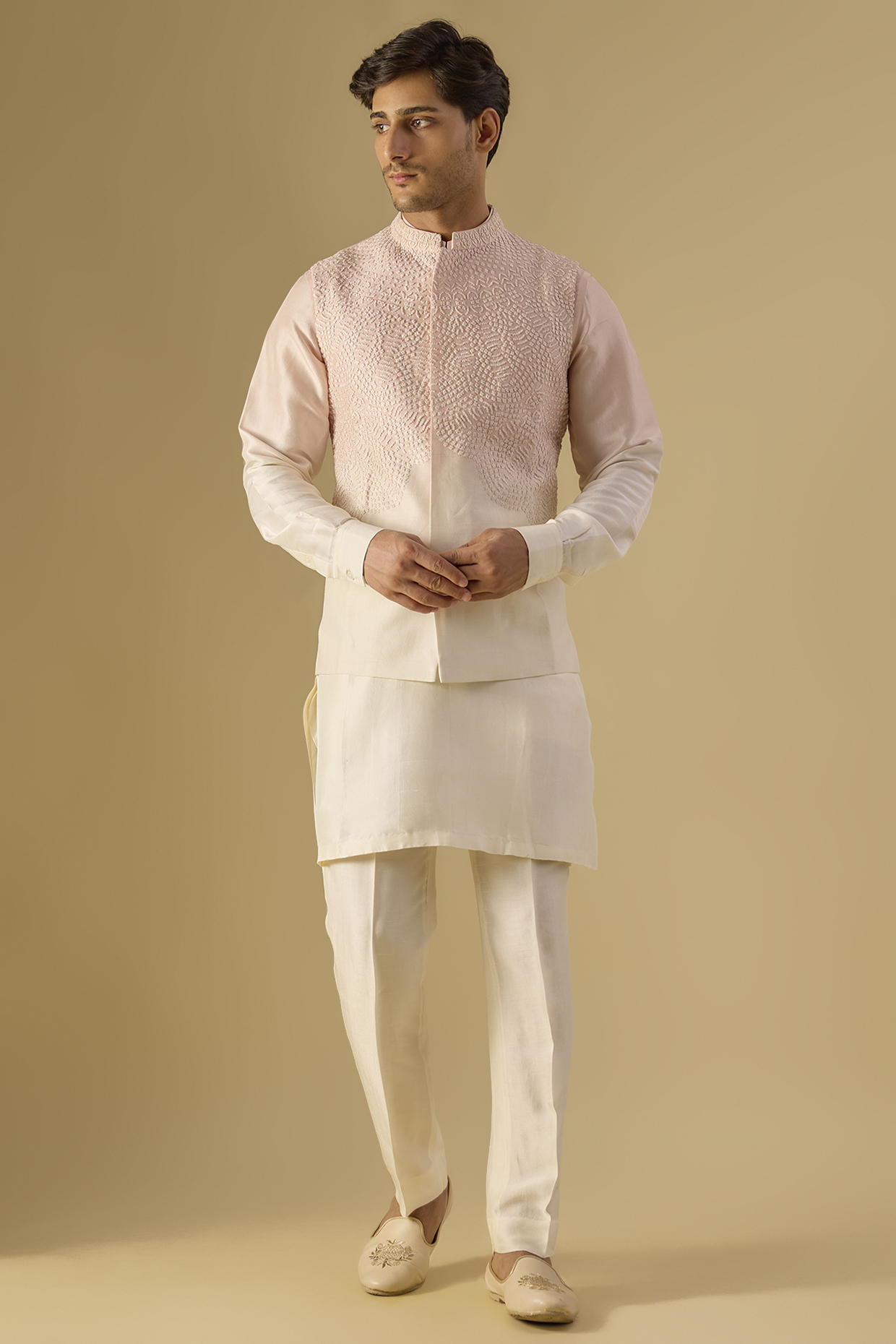 Periwinkle-Shell White Silk Embroidered Bundi Jacket Set by Rohit Gandhi & Rahul Khanna Men