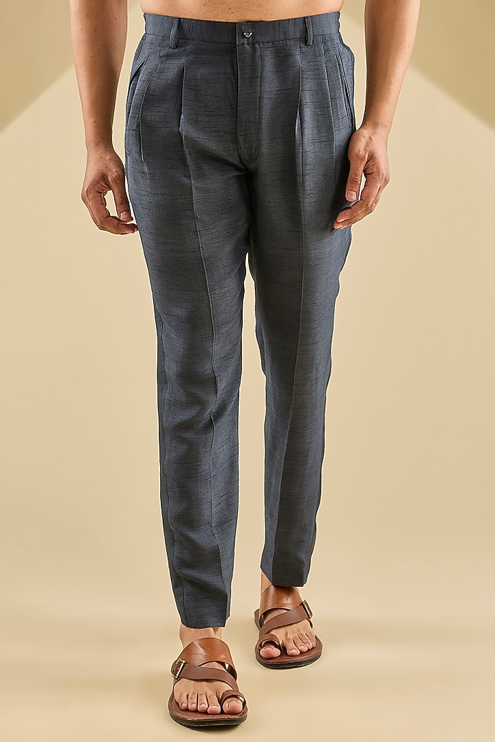 Steel Grey Silk Tonal Pattern Structured Kurta Set by Rohit Gandhi & Rahul Khanna Men at Pernia's Pop Up Shop