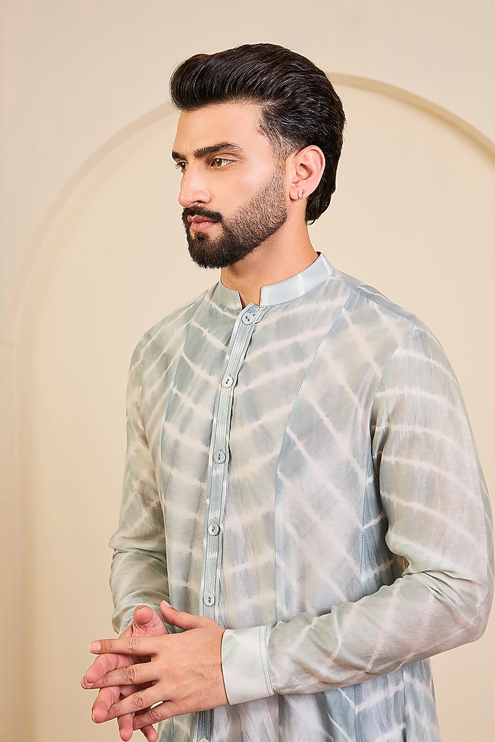 Marine Green Gazetted Cotton Kurta Set by Rohit Gandhi & Rahul Khanna Men at Pernia's Pop Up Shop