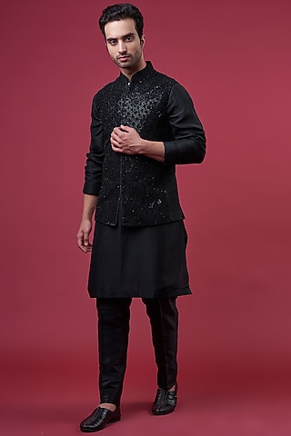 Black Crepe Hand Embroidered Bundi Jacket by Rohit Gandhi & Rahul Khanna Men