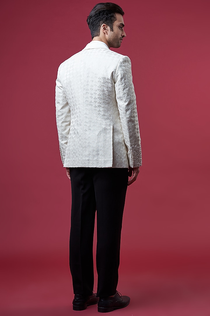 White Crepe Embroidered Tuxedo Set by Rohit Gandhi & Rahul Khanna Men at Pernia's Pop Up Shop
