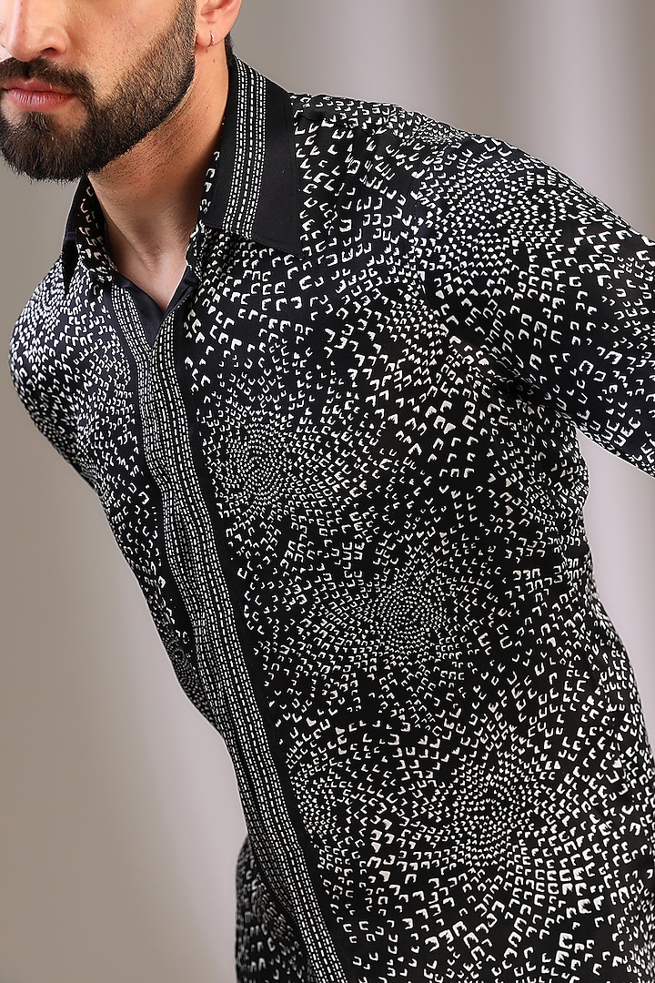 Black Viscose Digital Printed Wedding Shirt by Rohit Gandhi & Rahul Khanna Men at Pernia's Pop Up Shop