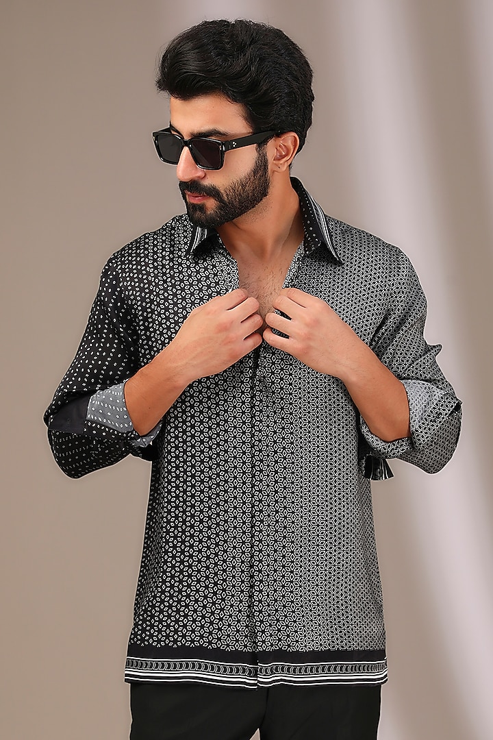 Black Cotton Supernova Wedding Shirt by Rohit Gandhi & Rahul Khanna Men at Pernia's Pop Up Shop