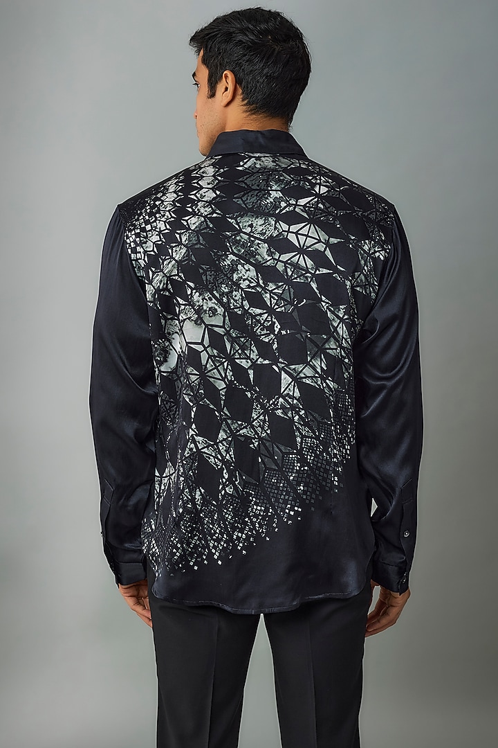 Black Silk Crepe Asymmetrical Printed Wedding Shirt by Rohit Gandhi & Rahul Khanna Men at Pernia's Pop Up Shop
