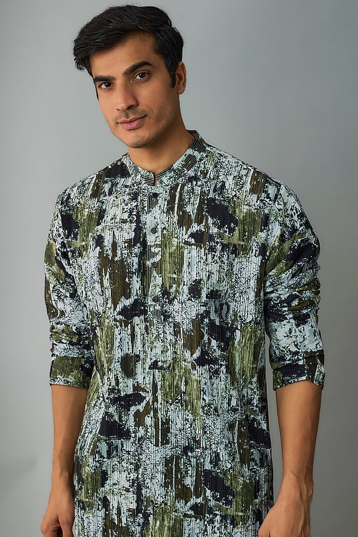 Olive Silk Printed Kurta by Rohit Gandhi & Rahul Khanna Men at Pernia's Pop Up Shop