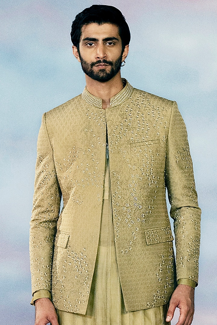 Leaf Green Habutai Silk Embroidered Groom Bandhgala Set by Rohit Gandhi & Rahul Khanna Men at Pernia's Pop Up Shop