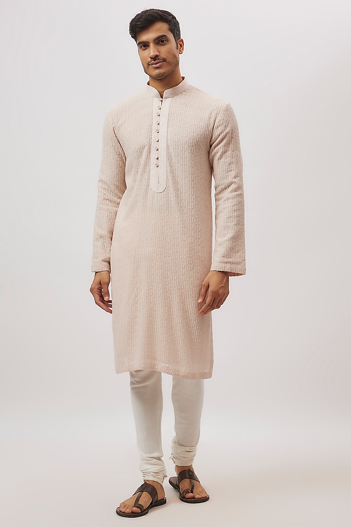 Beige Chikankari Machine Embroidered Kurta Set by Rohit Gandhi & Rahul Khanna Men at Pernia's Pop Up Shop