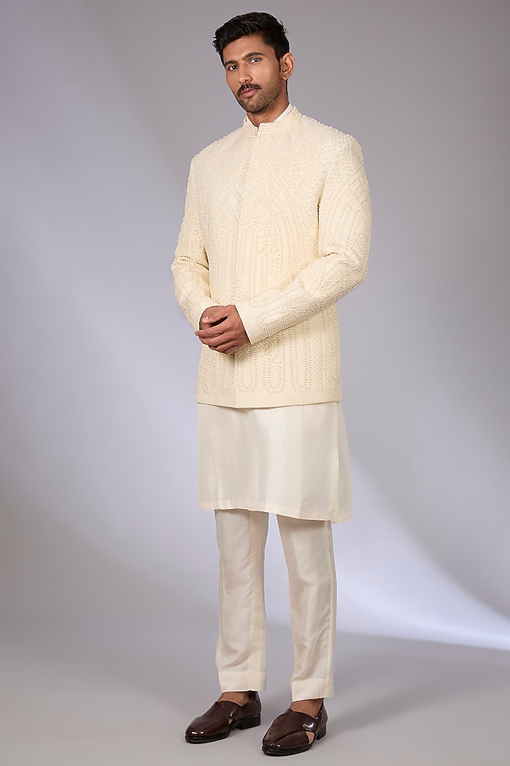 Shell White Viscose Dupion Bandhgala Set by Rohit Gandhi & Rahul Khanna Men at Pernia's Pop Up Shop
