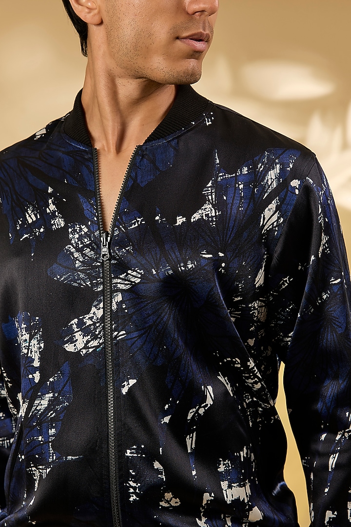 Navy Blue Silk Printed Bomber Jacket by Rohit Gandhi & Rahul Khanna Men at Pernia's Pop Up Shop
