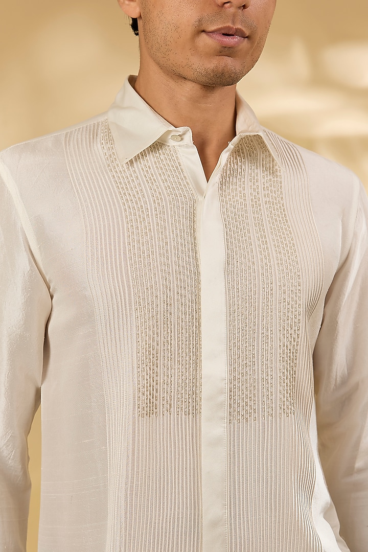 Off-White Cotton Pintuck & Hand Embroidered Wedding Shirt by Rohit Gandhi & Rahul Khanna Men at Pernia's Pop Up Shop