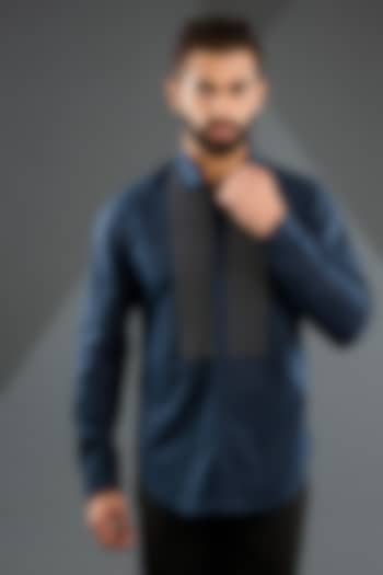 Navy Blue Embroidered Cotton Shirt by Rohit Gandhi & Rahul Khanna Men at Pernia's Pop Up Shop